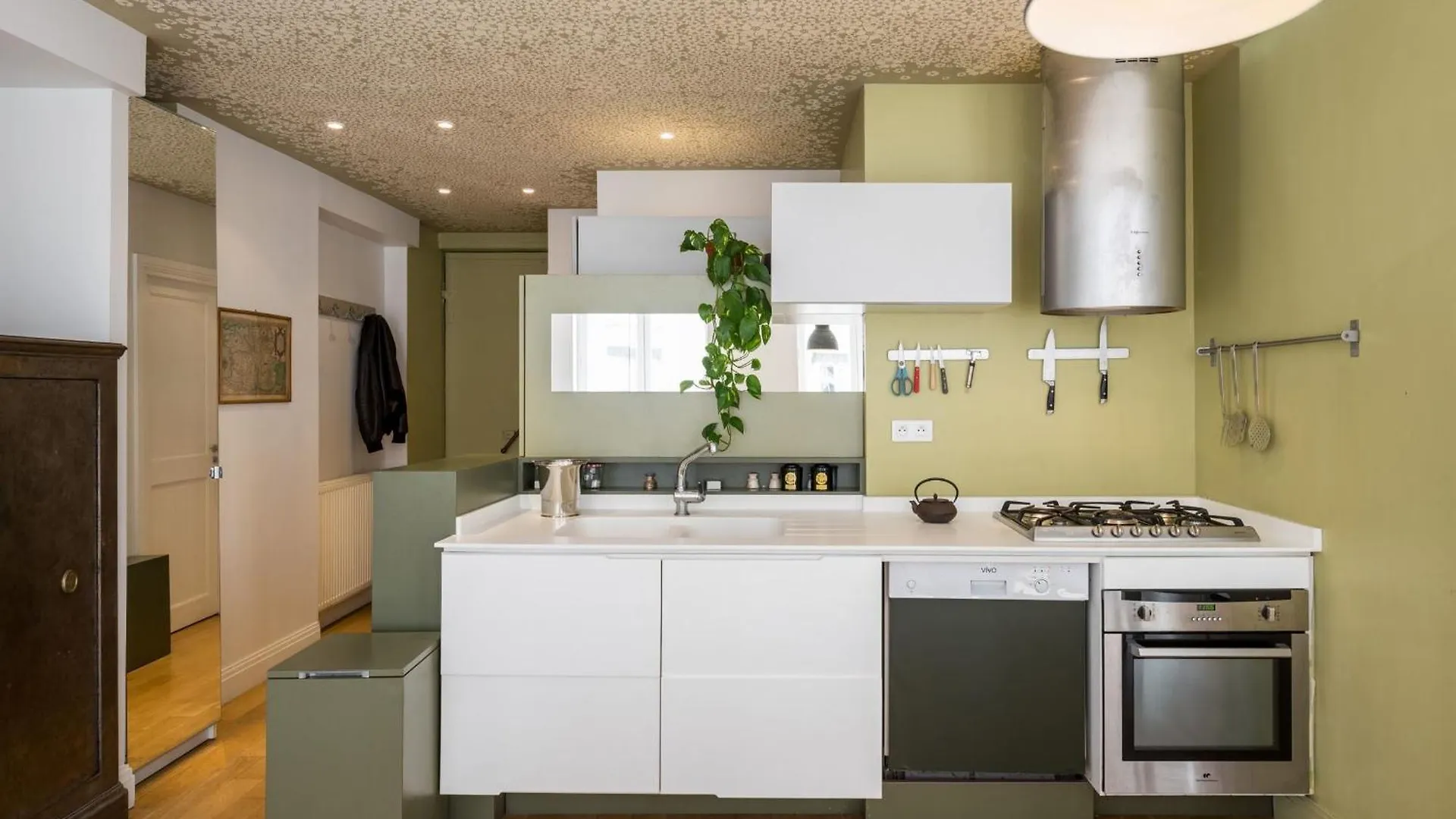 Апартаменты Le Trompettiste - Newly Refurbished Flat Лион
