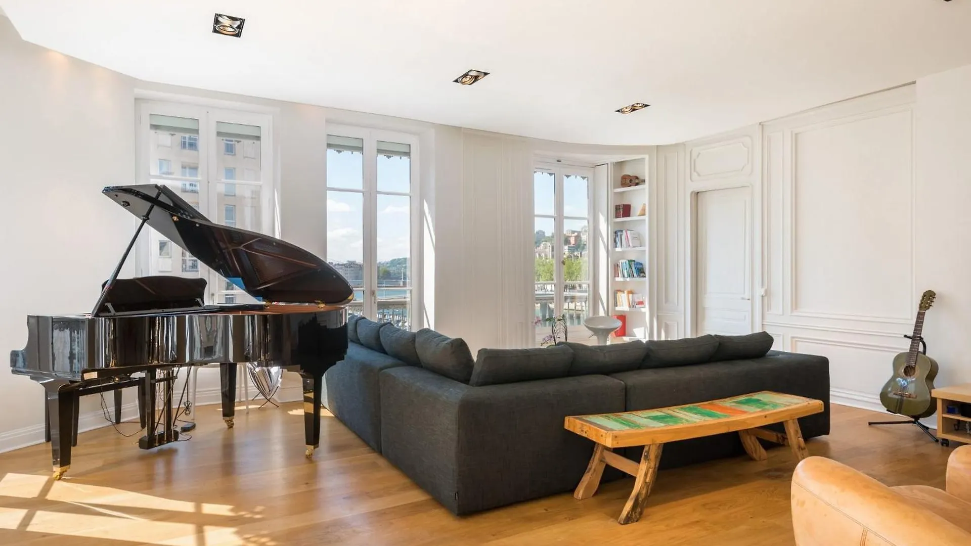 Апартаменты Le Trompettiste - Newly Refurbished Flat Лион